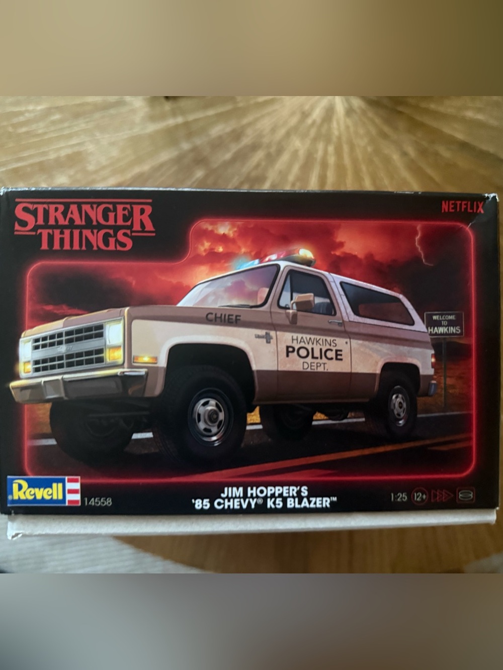 Stranger Things '85 Chevy K5 Blazer Kids Building Set - White and Brown
